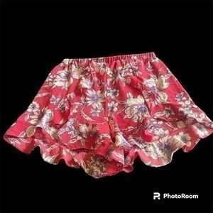 Love & piece pink floral ruffle shorts